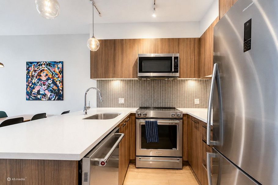 506 2477 Carolina Street Vancouver, BC - 7