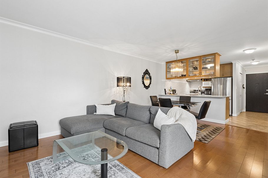 303 1508 Mariner Walk Vancouver, BC - 8