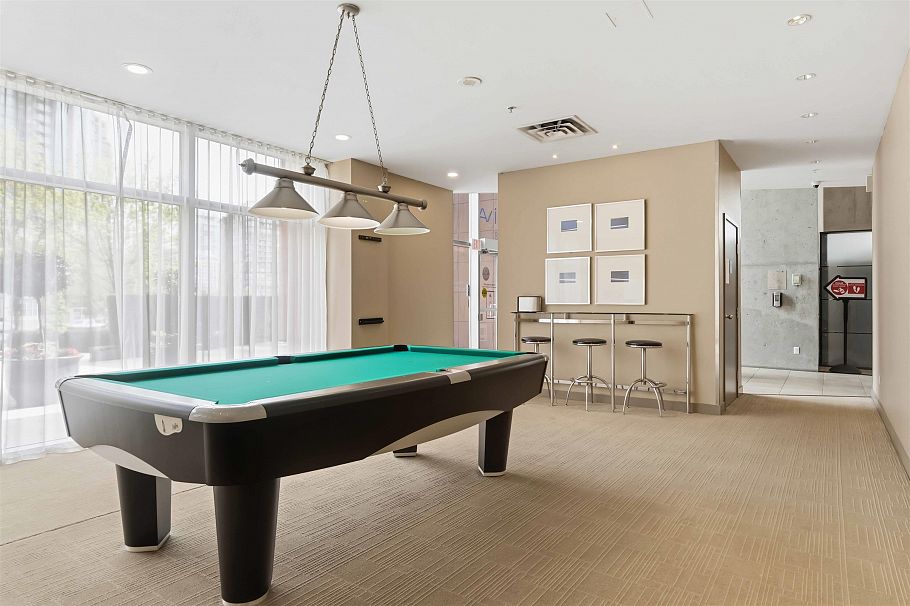 908 1408 Strathmore Mews Vancouver, BC - 6