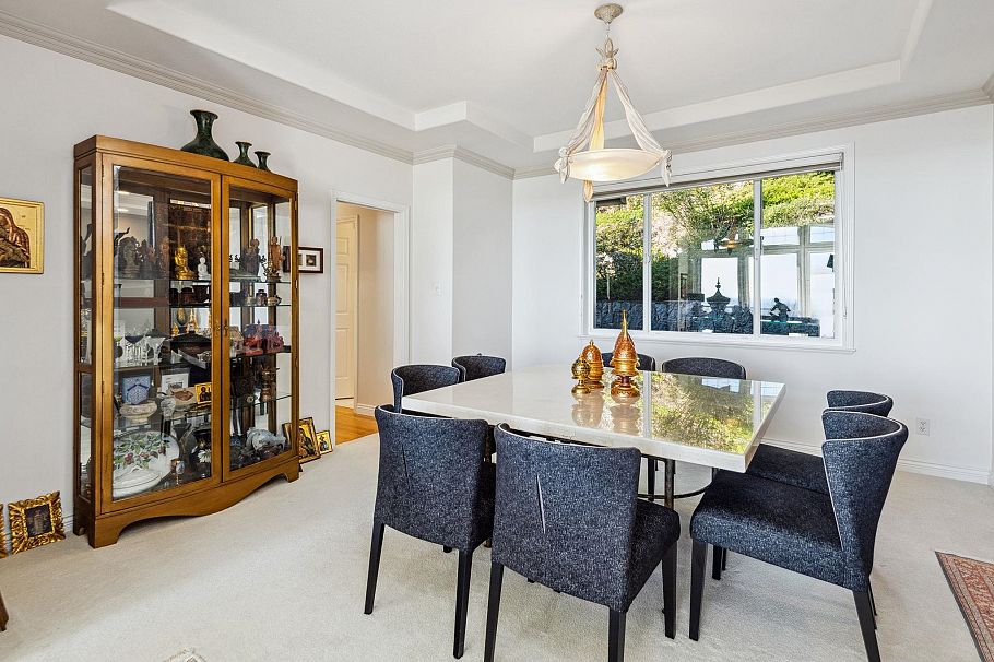 3823 Michener Way North Vancouver, BC - 9