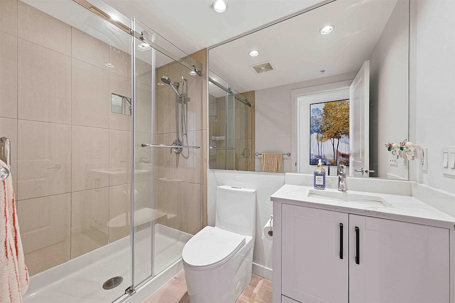 905 2688 West Mall Vancouver, BC - 32