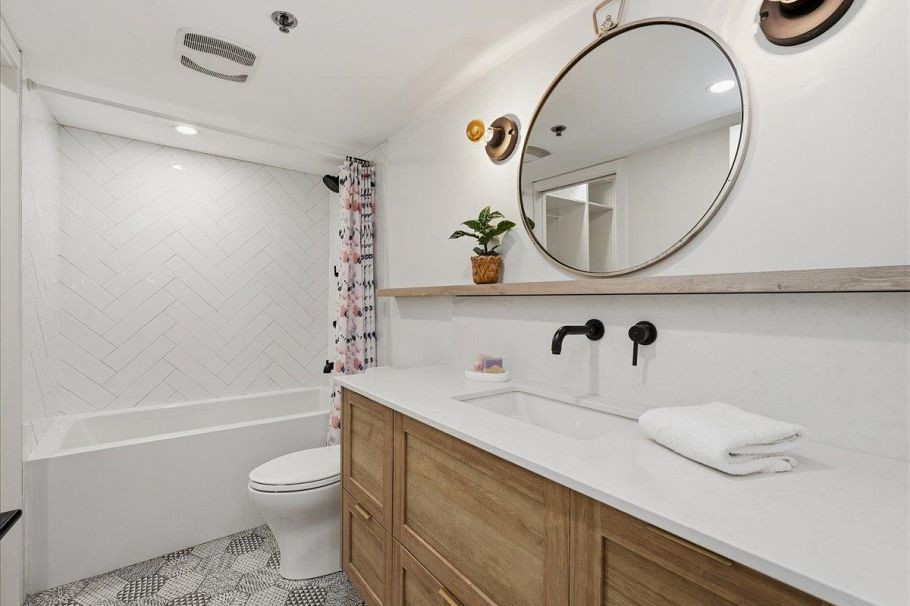 207 1925 W 2nd Avenue Vancouver, BC - 19