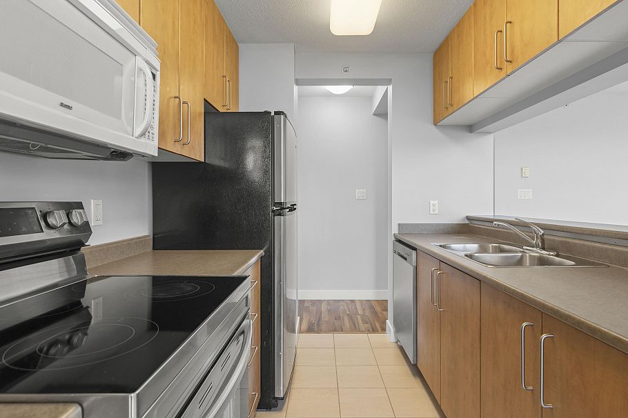 809 5380 Oben Street Vancouver, BC - 11
