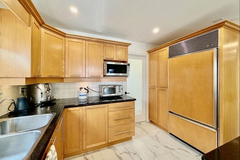 3362 Manning Crescent North Vancouver, BC - 20