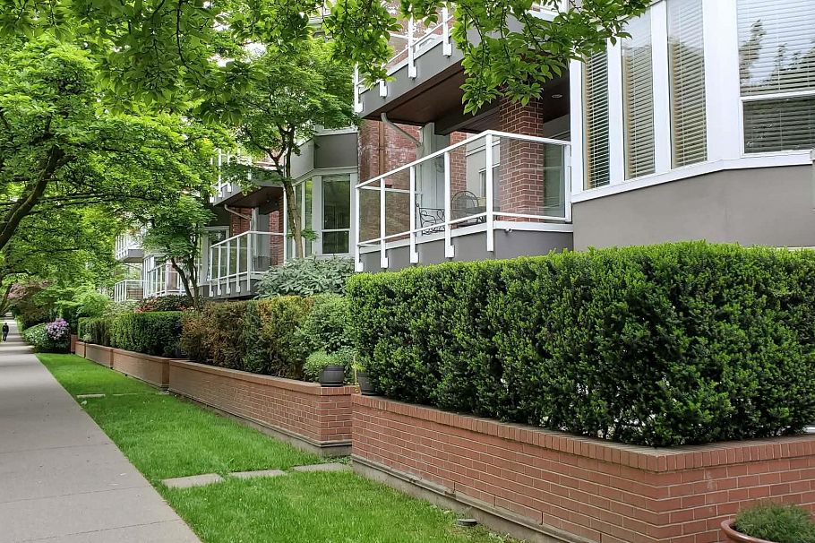 109 2288 W 12th Avenue Vancouver, BC - 1