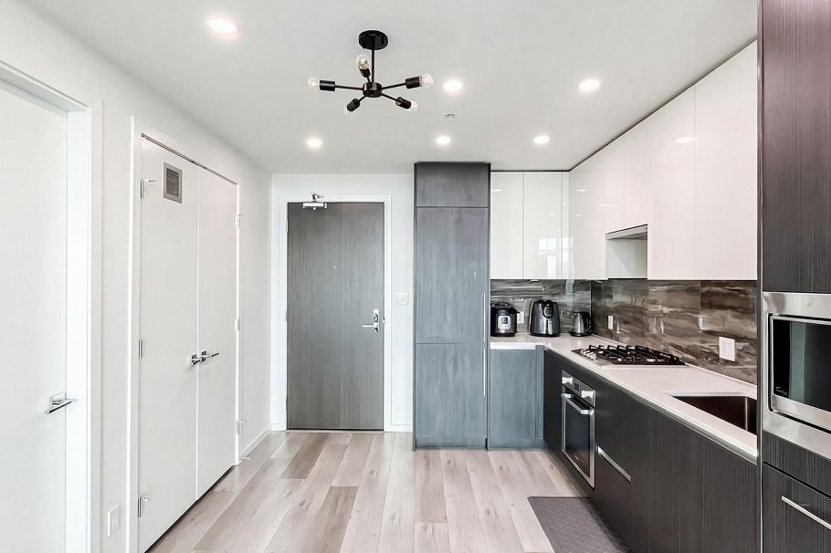 1408 1888 Gilmore Avenue Burnaby, BC - 3