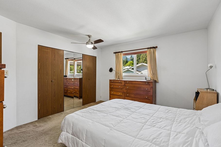 1678 Dempsey Road North Vancouver, BC - 15