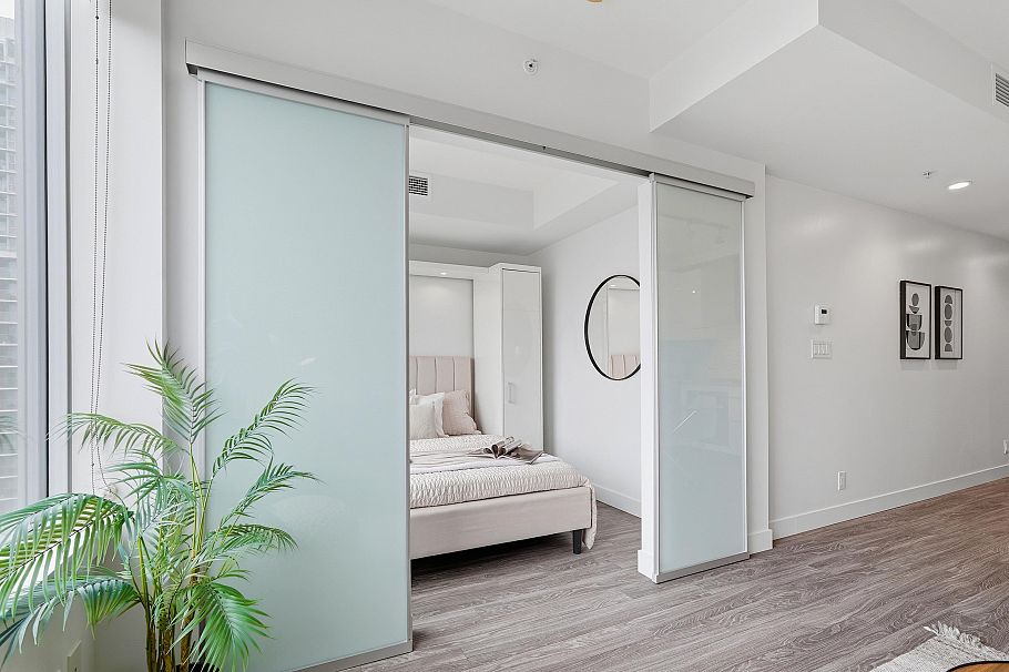 1906 1283 Howe Street Vancouver, BC - 11
