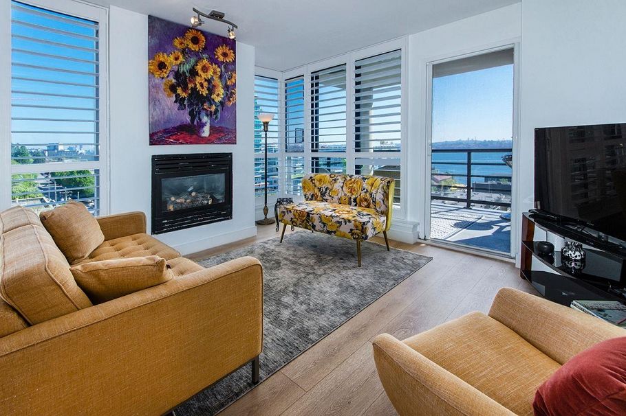 902 124 W 1st Street North Vancouver, BC - 2