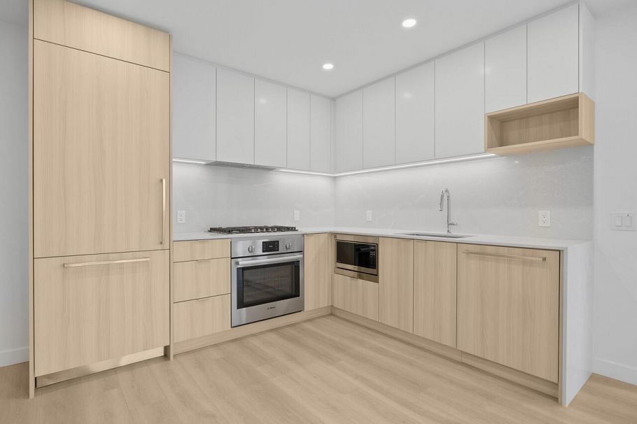 501 6087 Wilson Avenue Burnaby, BC - 1