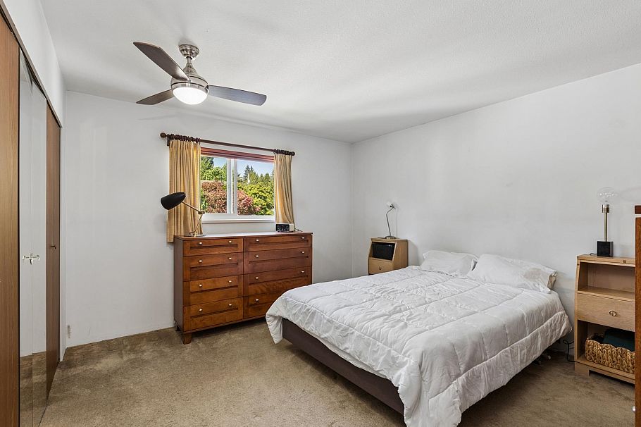 1678 Dempsey Road North Vancouver, BC - 14