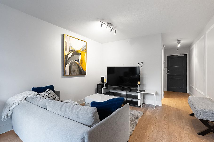 308 1008 Cambie Street Vancouver, BC - 2