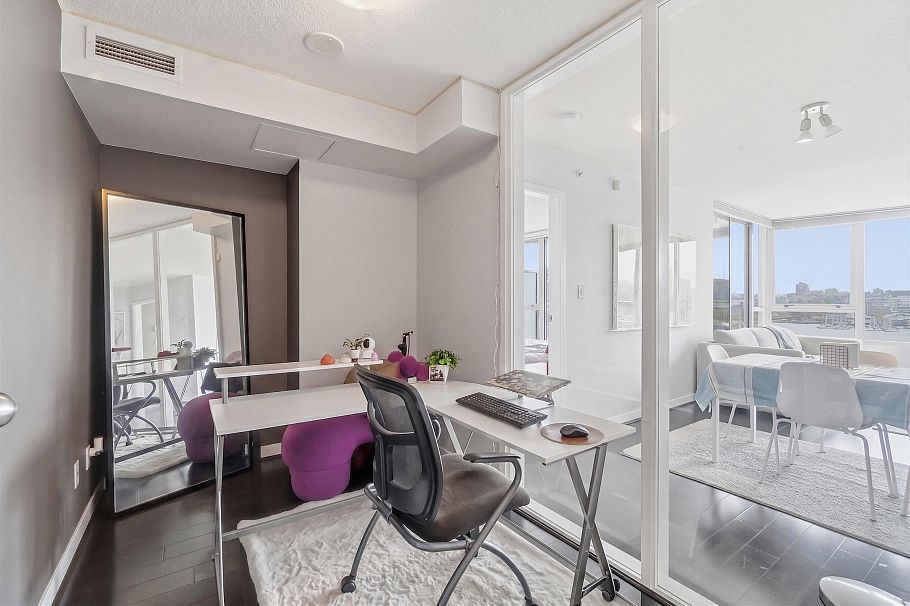 908 1408 Strathmore Mews Vancouver, BC - 22