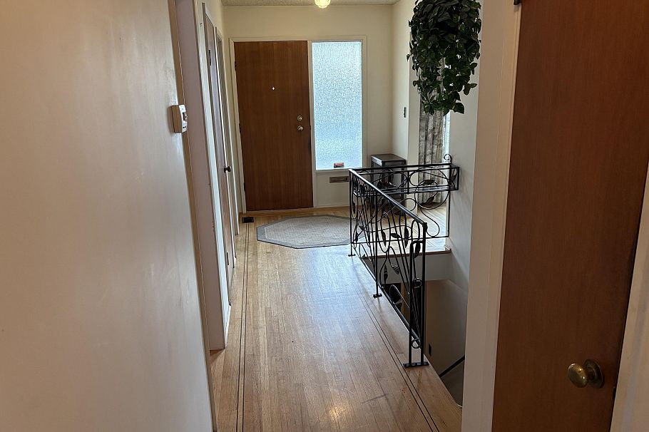 2717 Waverley Avenue Vancouver, BC - 23