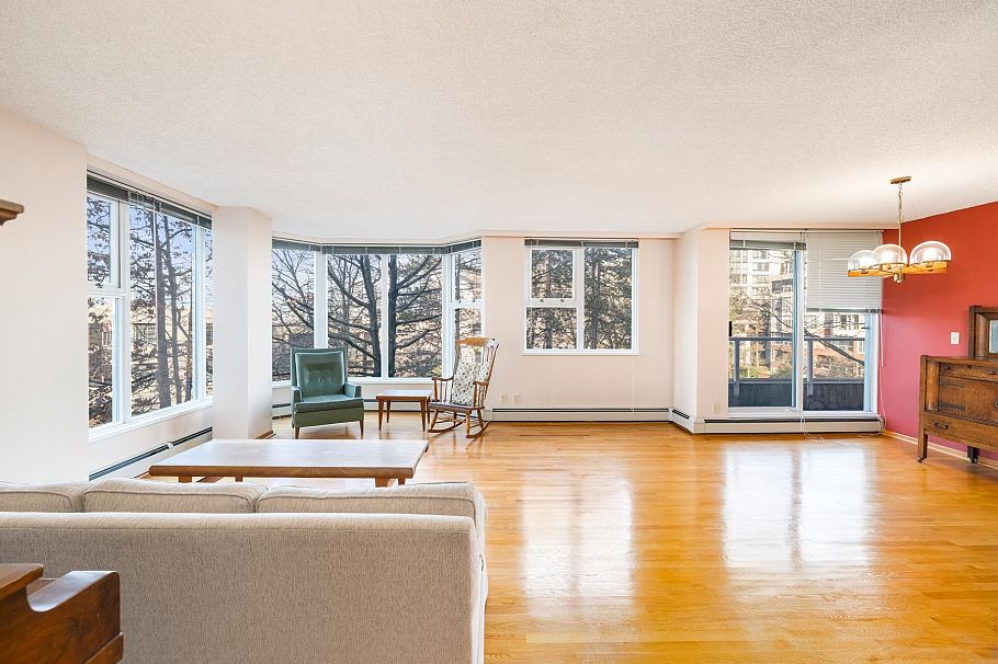 404 522 Moberly Road Vancouver, BC - 1