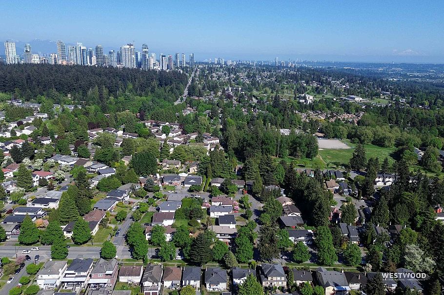 6858 Tyne Street Vancouver, BC - 37