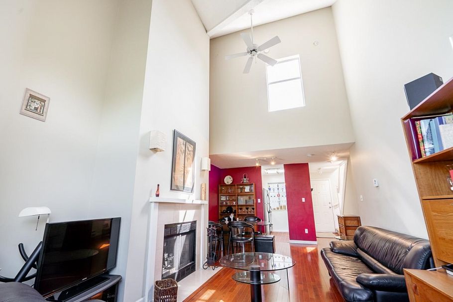 304 592 W 16th Avenue Vancouver, BC - 6