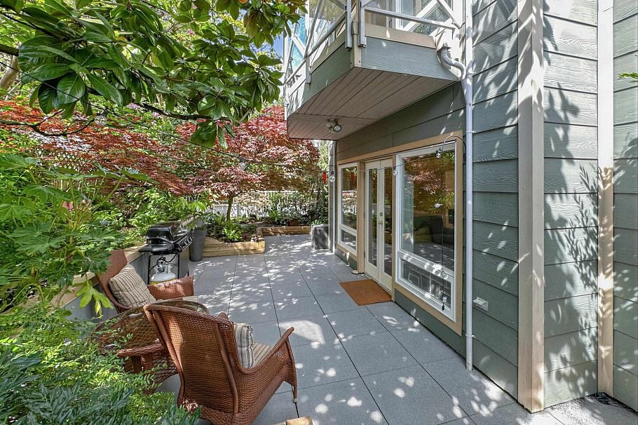 103 2252 W 5th Avenue Vancouver, BC - 1