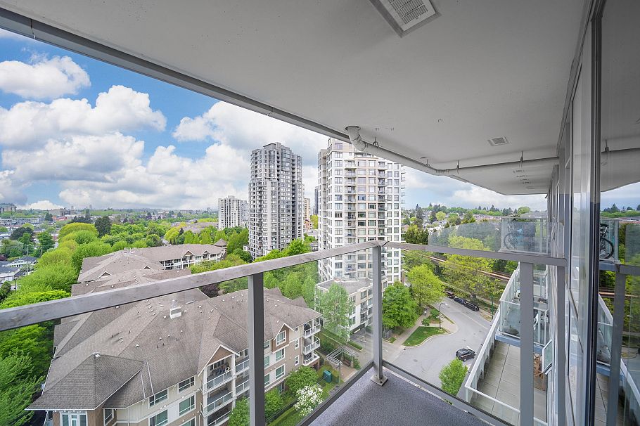 1502 5470 Ormidale Street Vancouver, BC - 16