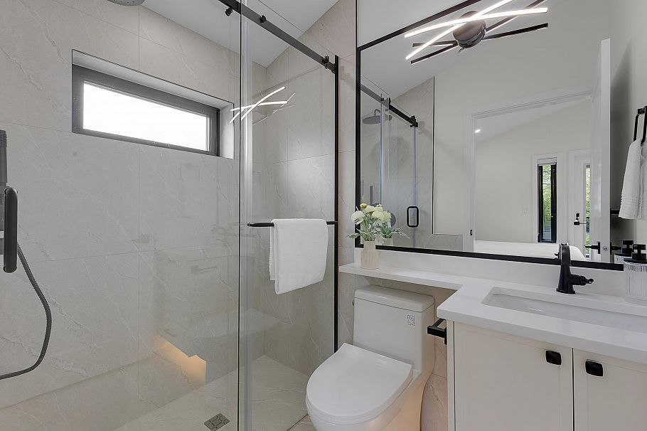 2 182 Ontario Place Vancouver, BC - 21