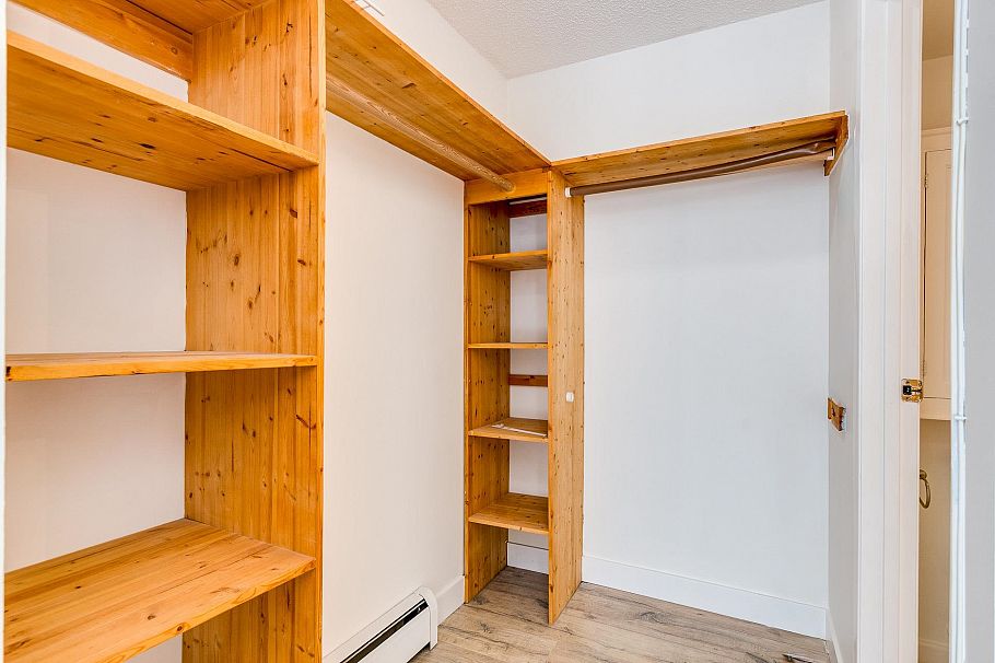 212 3275 Mountain Highway North Vancouver, BC - 18