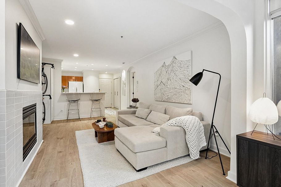 114 155 E 3rd Street North Vancouver, BC - 6