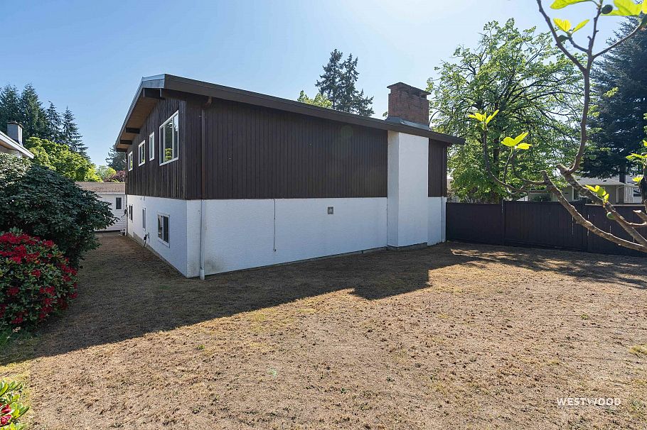 6858 Tyne Street Vancouver, BC - 30