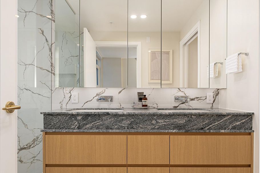202 3668 W 10th Avenue Vancouver, BC - 18