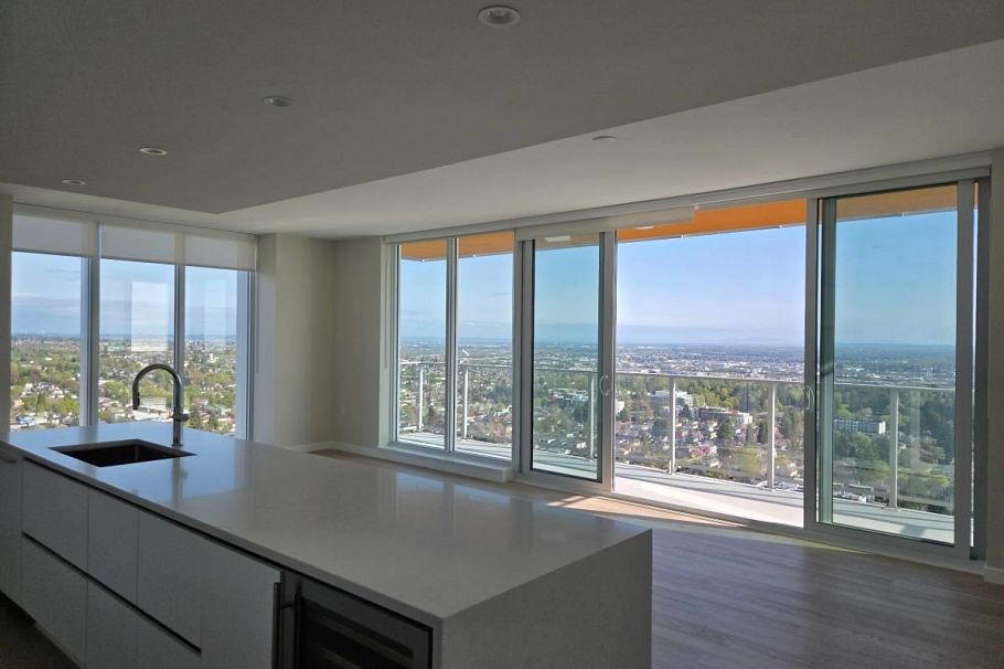 2505 485 W 42nd Avenue Vancouver, BC - 2