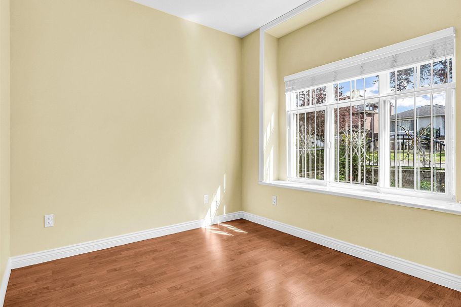 3403 E 26th Avenue Vancouver, BC - 31