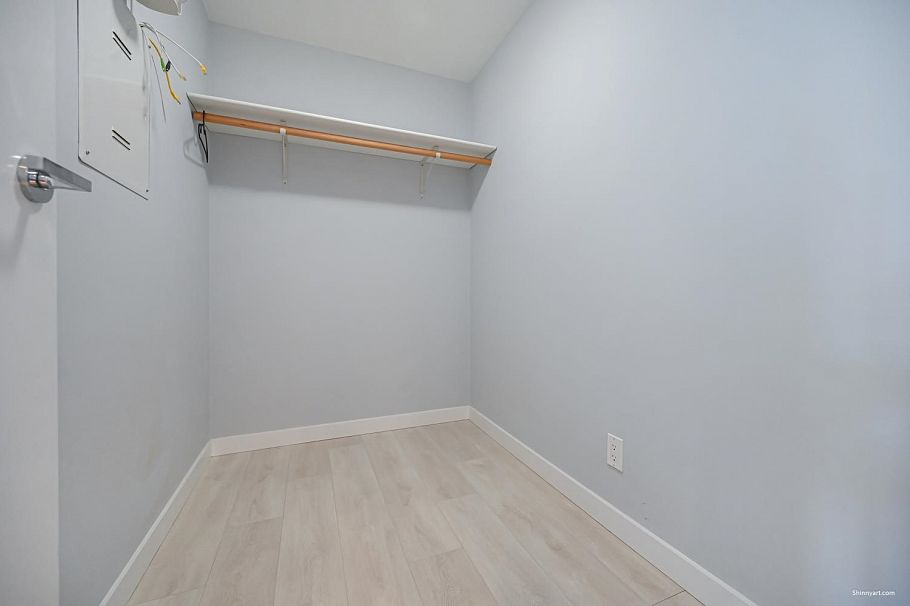 2205 833 Homer Street Vancouver, BC - 22