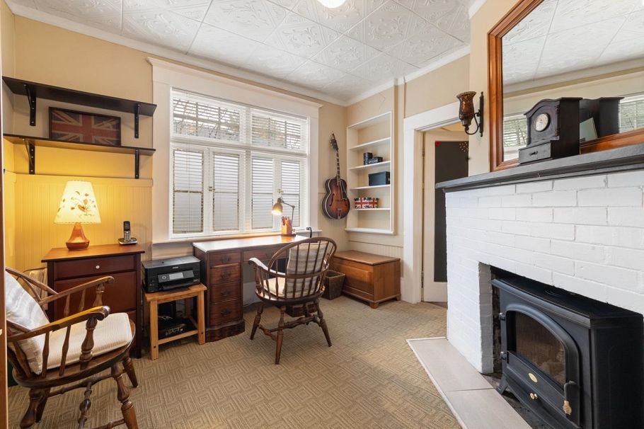 1820 W 11th Avenue Vancouver, BC - 15