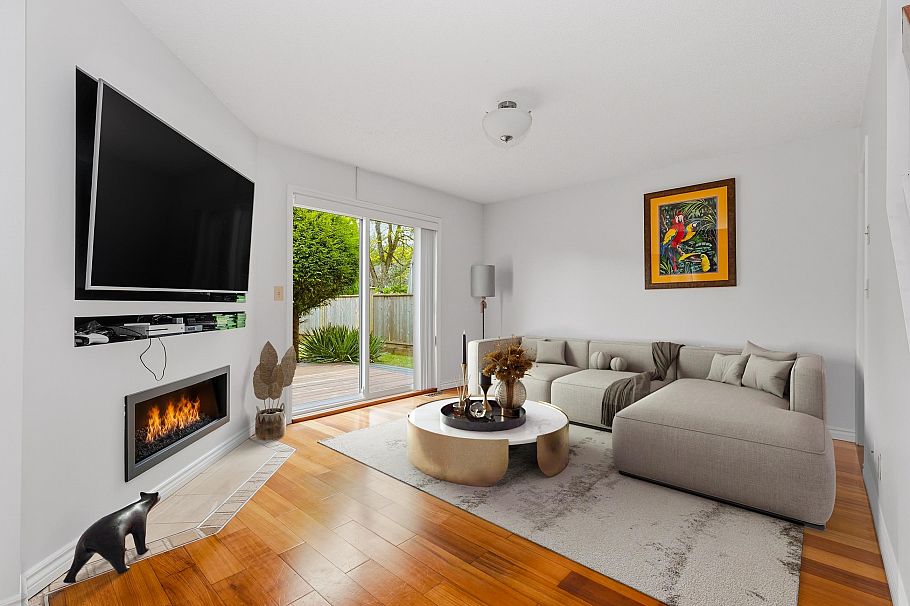 3542 Hurst Place Vancouver, BC - 9