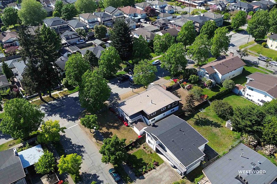 6858 Tyne Street Vancouver, BC - 35