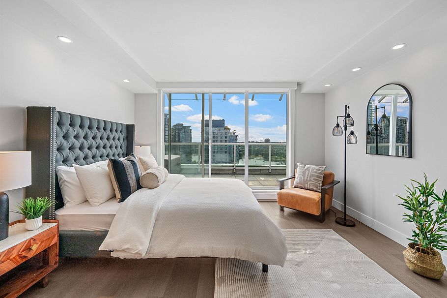 2403 1500 Howe Street Vancouver, BC - 26