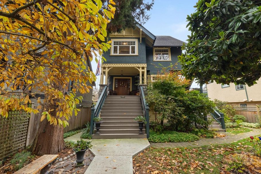 1820 W 11th Avenue Vancouver, BC - 1