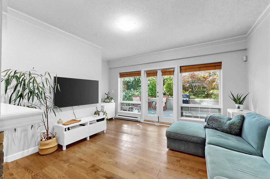 103 2252 W 5th Avenue Vancouver, BC - 2