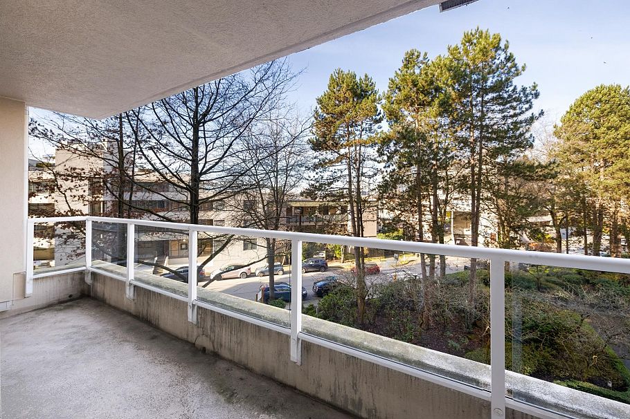 404 522 Moberly Road Vancouver, BC - 17