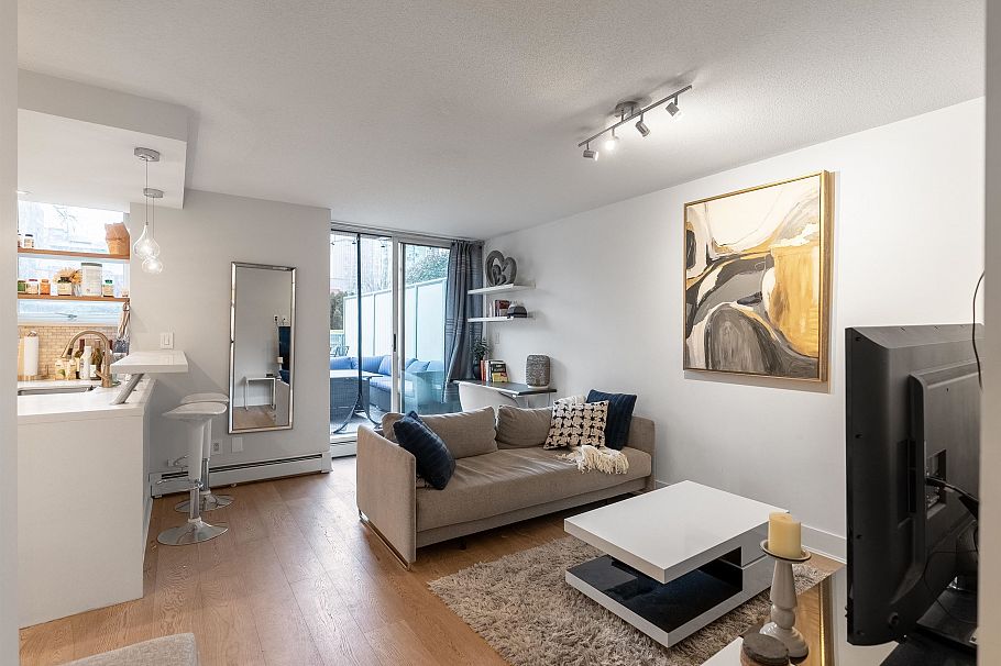 308 1008 Cambie Street Vancouver, BC - 4