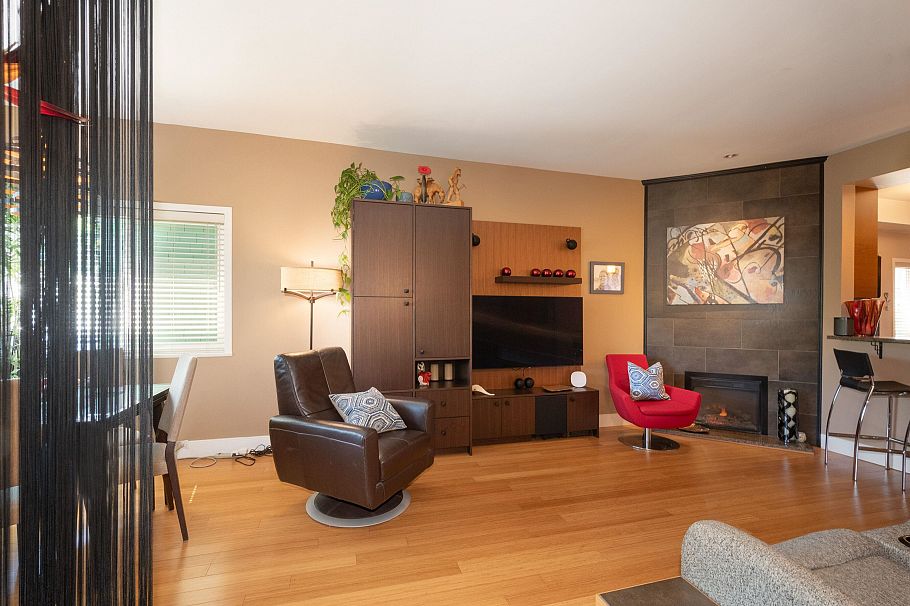 4961 St. Catherines Street Vancouver, BC - 9
