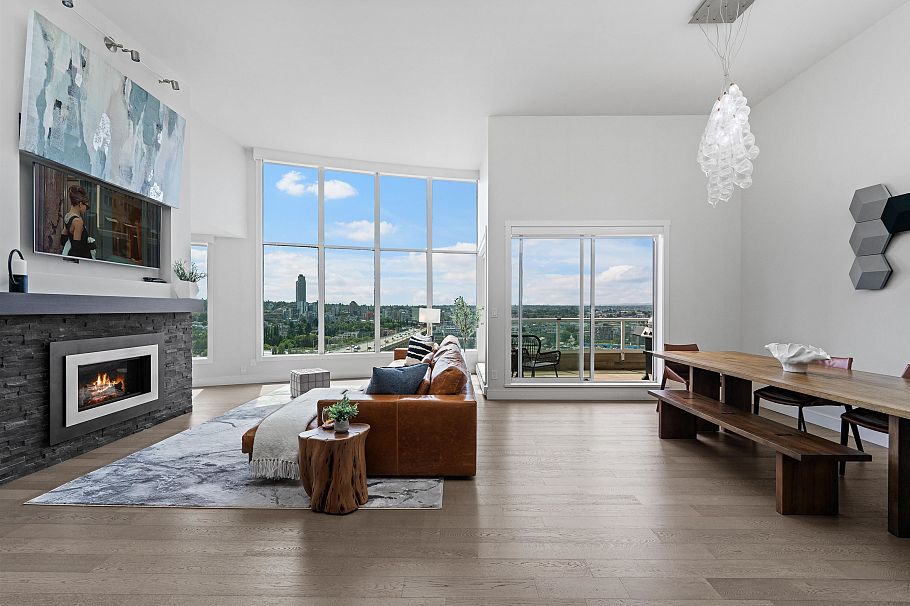 2403 1500 Howe Street Vancouver, BC - 14