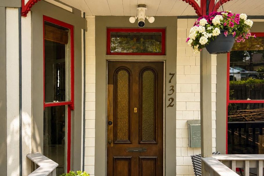 732 E Pender Street Vancouver, BC - 3