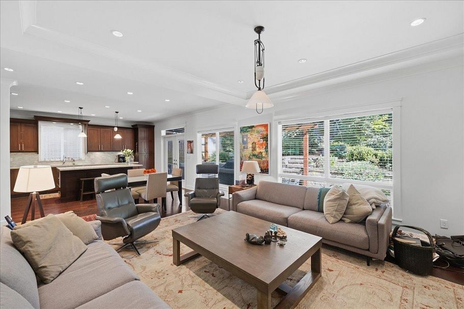 1152 Wellington Drive North Vancouver, BC - 15