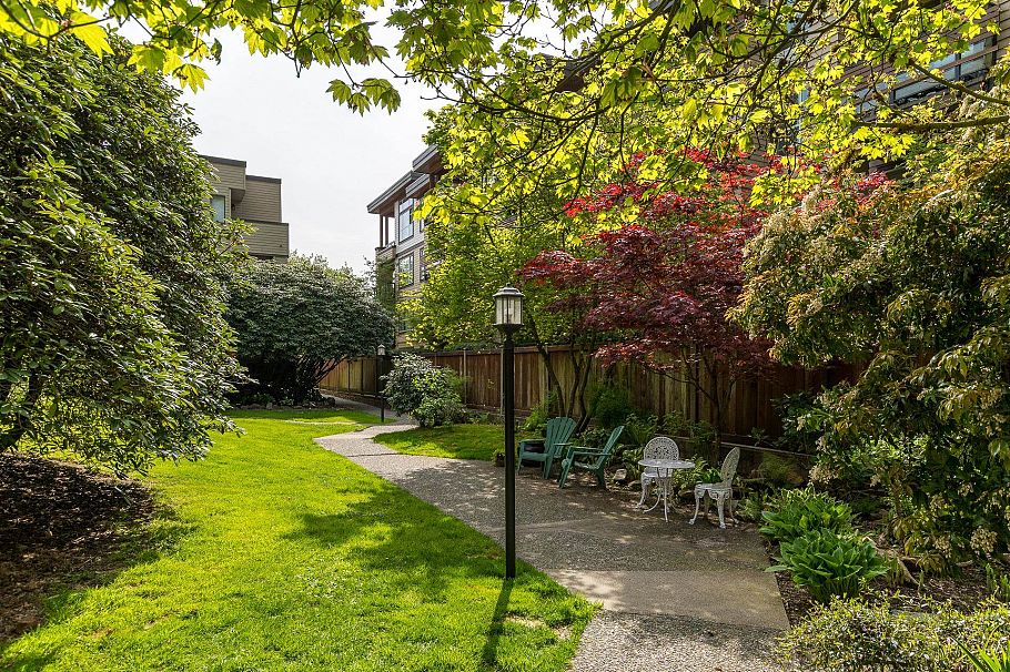 212 3275 Mountain Highway North Vancouver, BC - 23