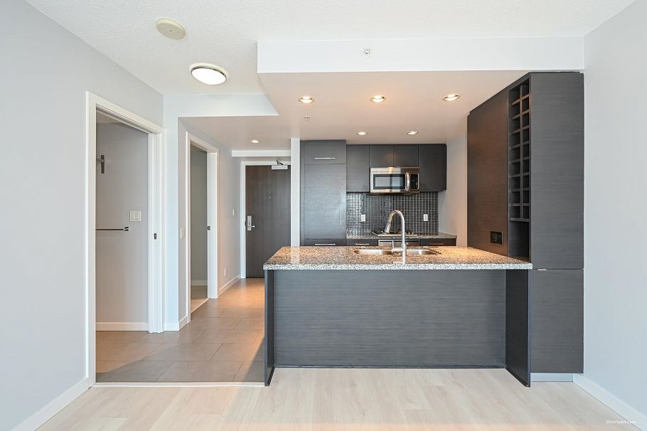 2205 833 Homer Street Vancouver, BC - 7