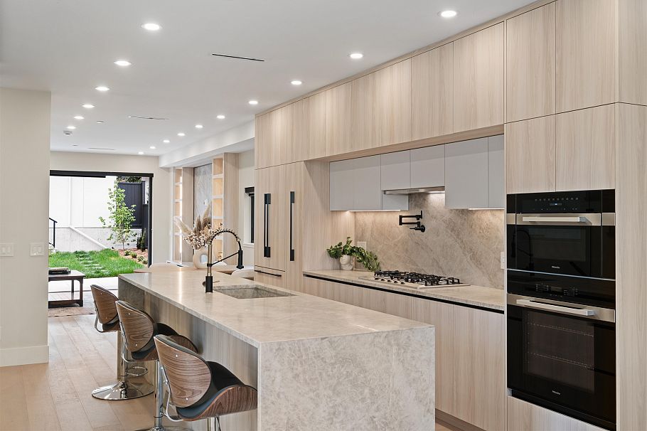 502 E 5th Street North Vancouver, BC - 7