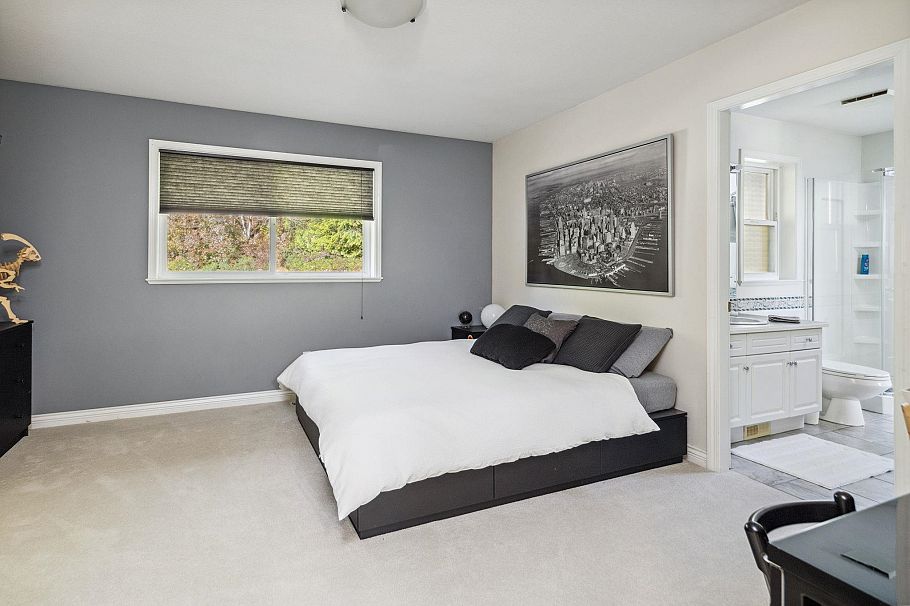 3823 Michener Way North Vancouver, BC - 26