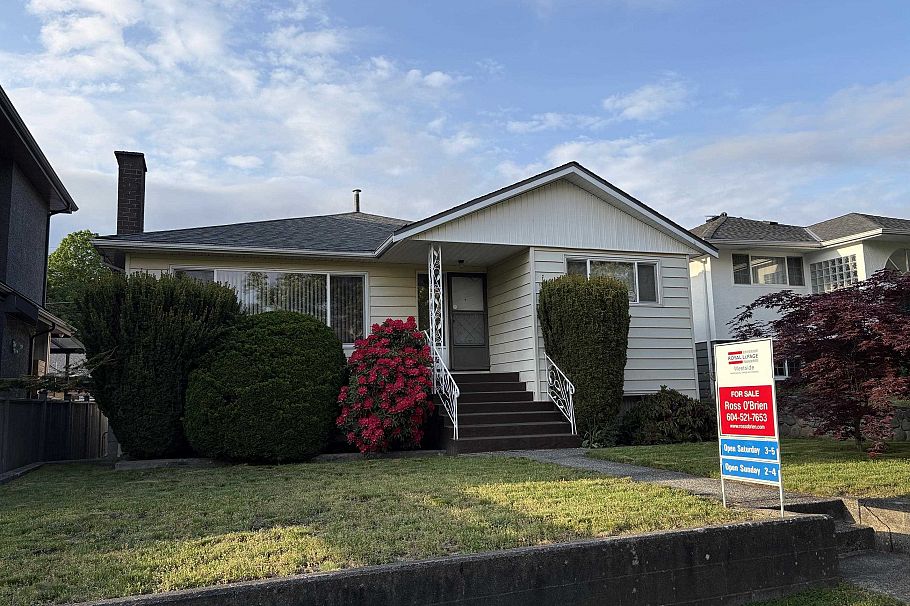 2717 Waverley Avenue Vancouver, BC - 39