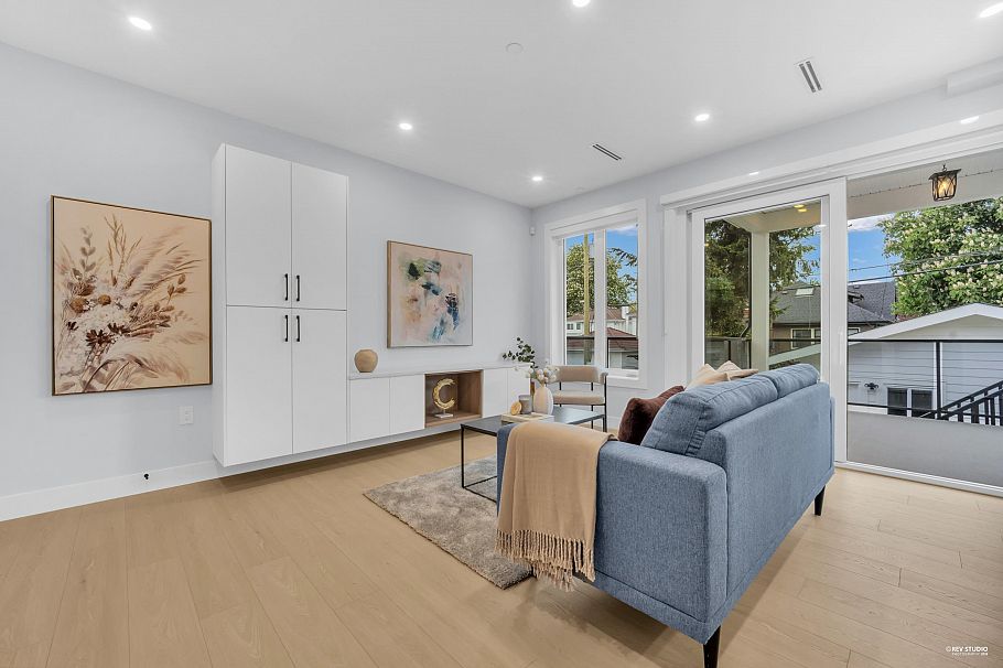 2617 Mcgill Street Vancouver, BC - 4