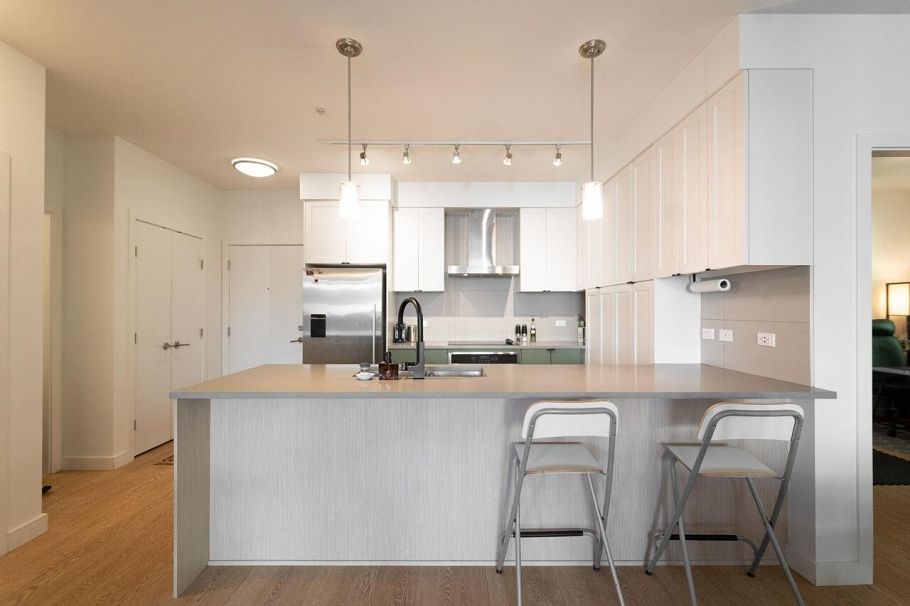 312 3205 Mountain Highway North Vancouver, BC - 9